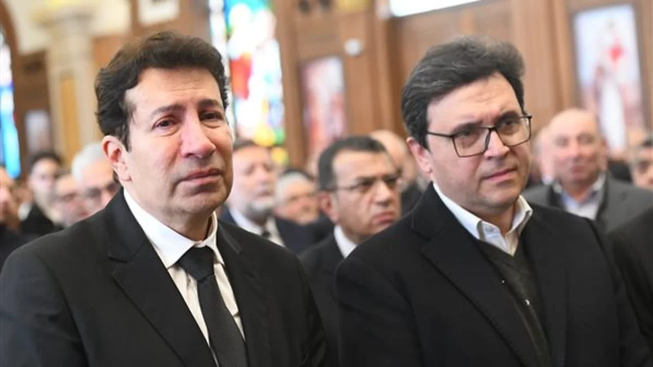 موعد قداس الأربعين.. أمير رمزي يحيي ذكرى والدته بحضور الأنبا يؤانس ولفيف من الأساقفة